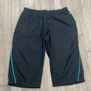 Nike The Athletic Depo Capri Pants Sz‎ M(8-10)